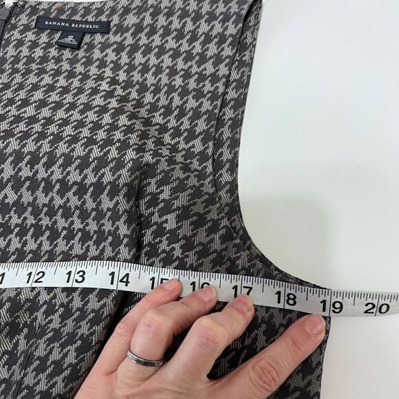 Banana Republic gray and black silk blend Houndstooth sheath dress with pockets - Picture 3 of 10